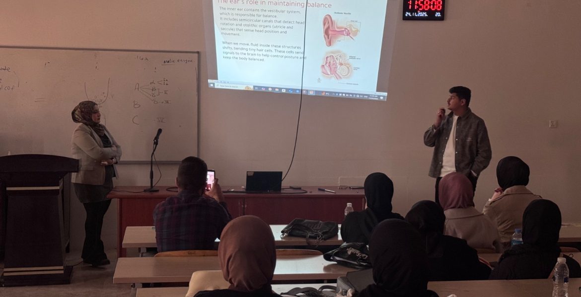 1f83e334-216b-4157-803e-d88c3da8a211