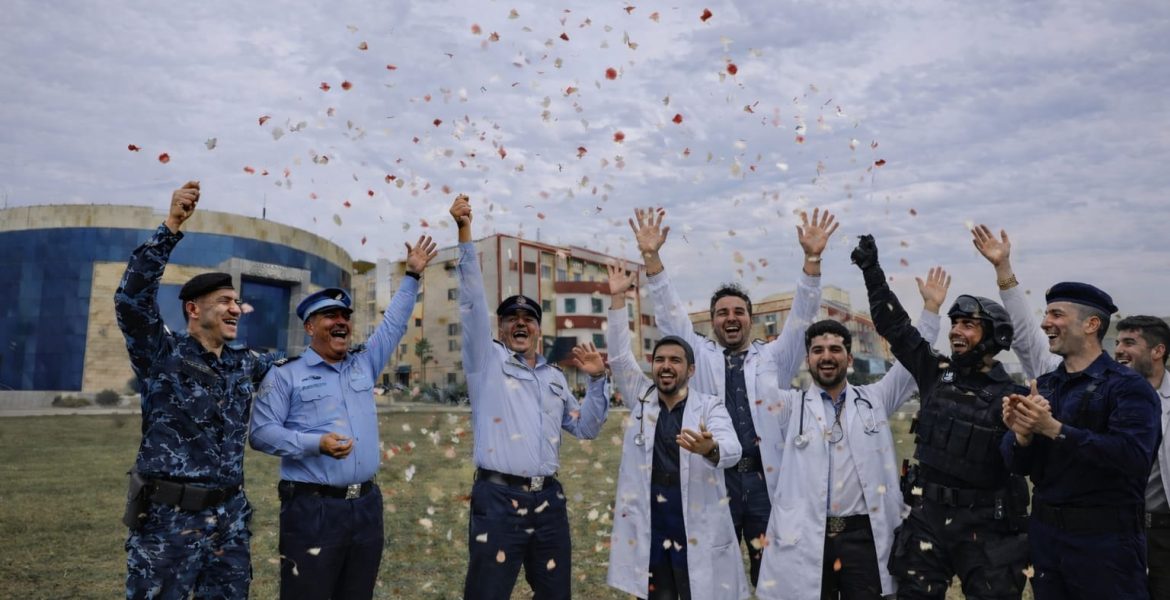 ef470e51-056a-4f59-9f4e-e2263b907ac6